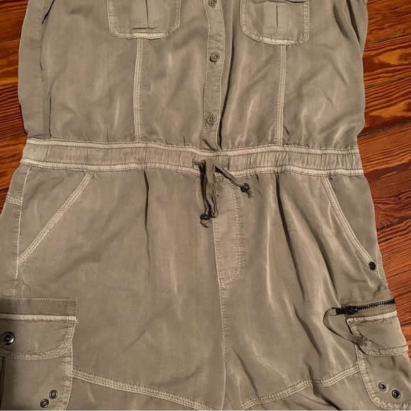 Marrakech khaki romper in Size Large - Picture 4 of 14